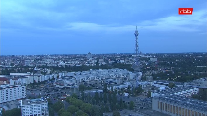 Archiv Foto Webcam Berlin: Theodor-Heuss-Platz am Funkhaus