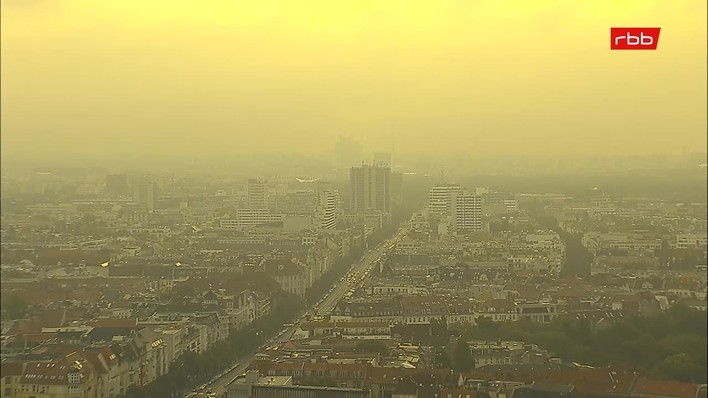 Archived image Webcam Theodor-Heuss-Platz in Berlin