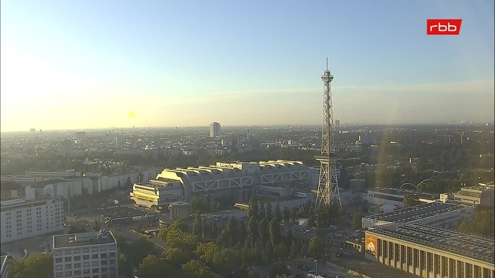 Archiv Foto Webcam Berlin: Theodor-Heuss-Platz am Funkhaus