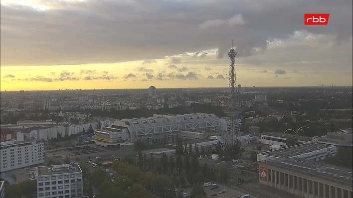 Archived image Webcam Theodor-Heuss-Platz in Berlin
