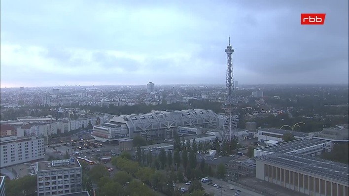 Archiv Foto Webcam Berlin: Theodor-Heuss-Platz am Funkhaus