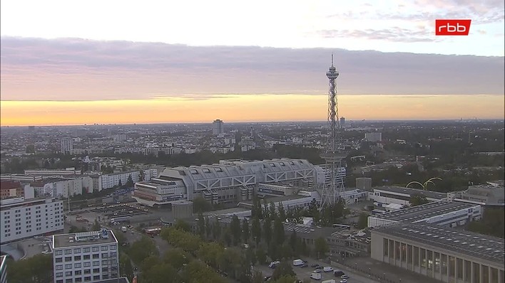 Archiv Foto Webcam Berlin: Theodor-Heuss-Platz am Funkhaus