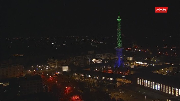 Archived image Webcam Theodor-Heuss-Platz in Berlin