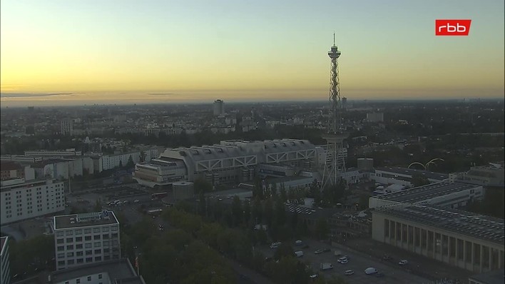 Archived image Webcam Theodor-Heuss-Platz in Berlin