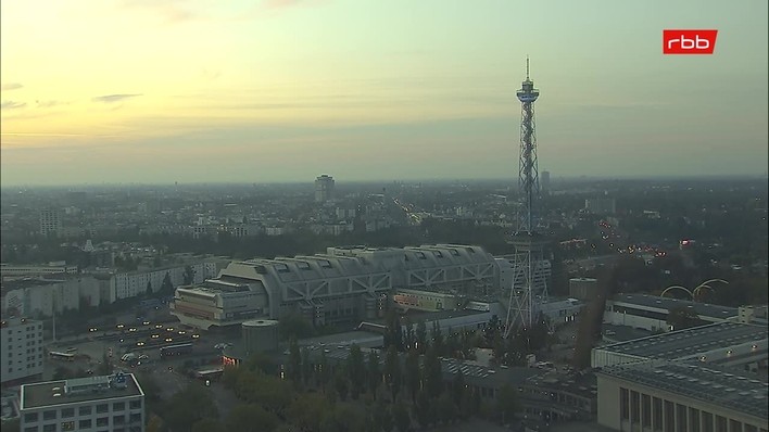 Archived image Webcam Theodor-Heuss-Platz in Berlin