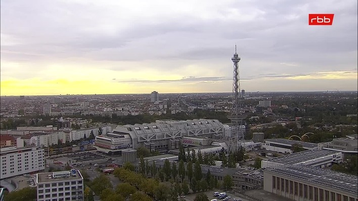 Archiv Foto Webcam Berlin: Theodor-Heuss-Platz am Funkhaus