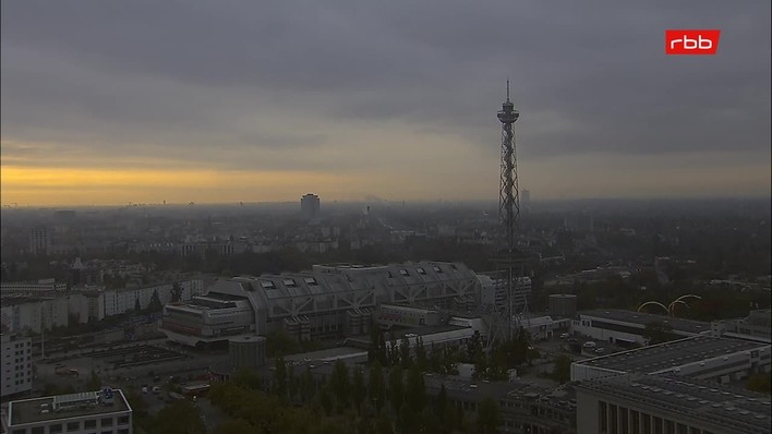 Archiv Foto Webcam Berlin: Theodor-Heuss-Platz am Funkhaus