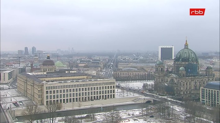 Archived image Webcam View from Rotes Rathaus, Berlin