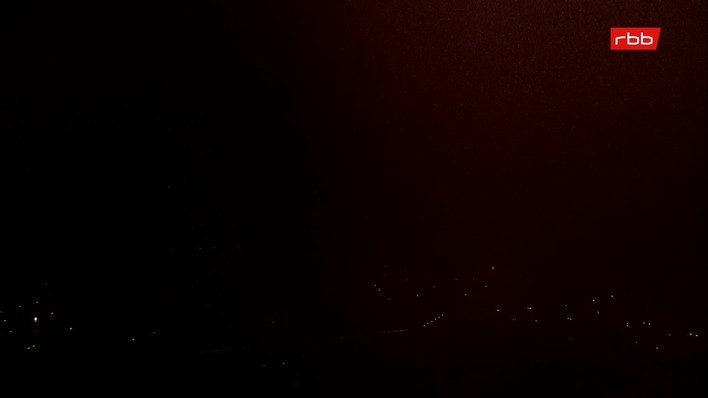 Archiv Foto Webcam Berlin: Rotes Rathaus und Berliner Dom