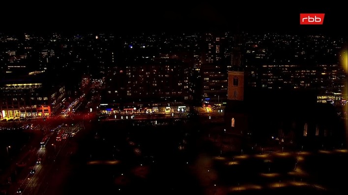 Archiv Foto Webcam Berlin: Rotes Rathaus und Berliner Dom