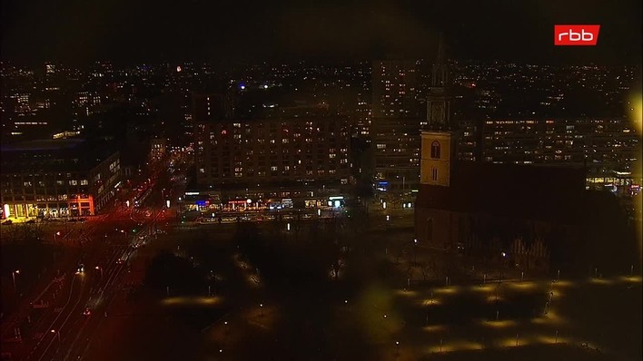 Archiv Foto Webcam Berlin: Rotes Rathaus und Berliner Dom