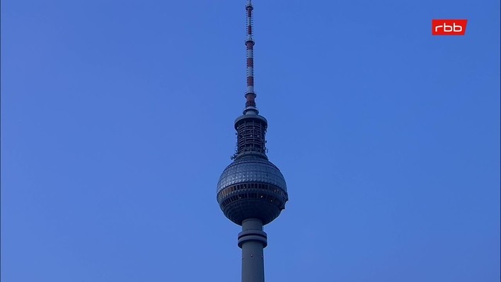 Archived image Webcam View from Rotes Rathaus, Berlin