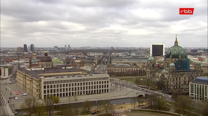 Archived image Webcam View from Rotes Rathaus, Berlin