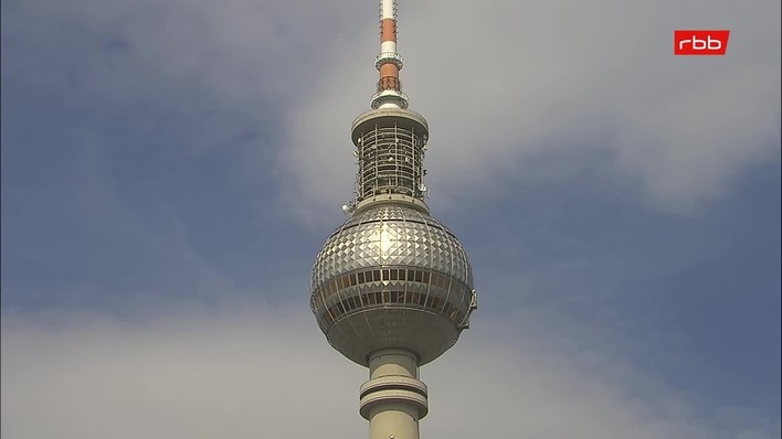 Archived image Webcam View from Rotes Rathaus, Berlin