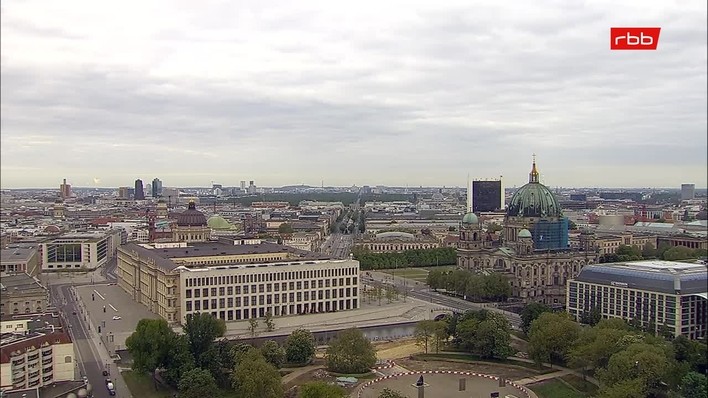 Archived image Webcam View from Rotes Rathaus, Berlin