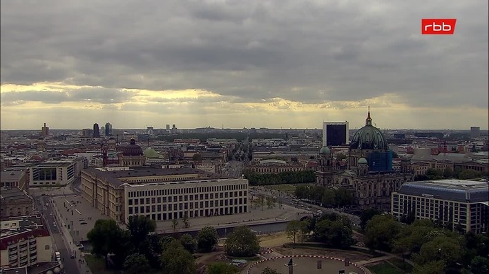Archived image Webcam View from Rotes Rathaus, Berlin