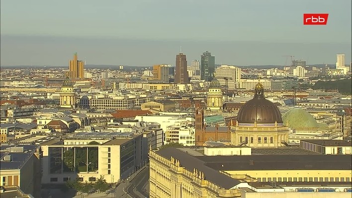 Archived image Webcam View from Rotes Rathaus, Berlin
