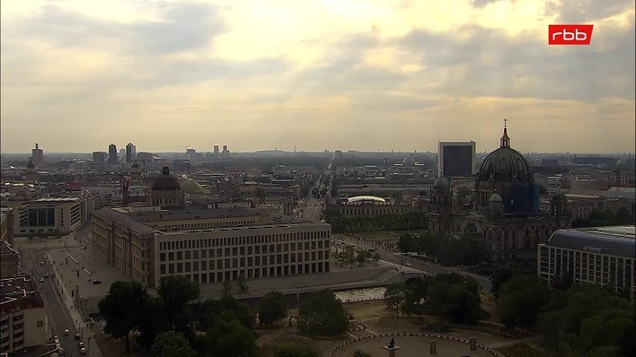 Archived image Webcam View from Rotes Rathaus, Berlin