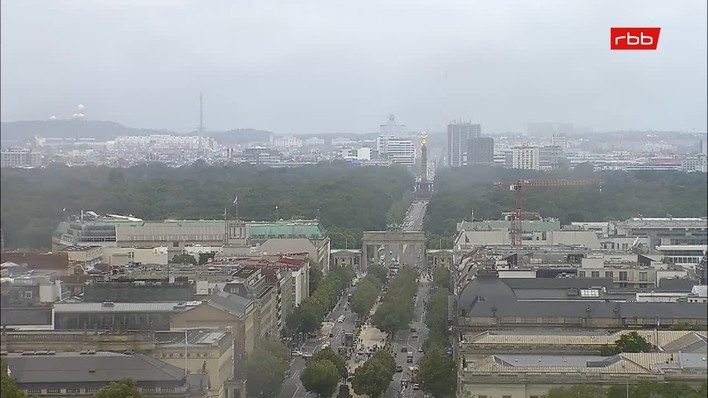 Archiv Foto Webcam Berlin: Rotes Rathaus und Berliner Dom