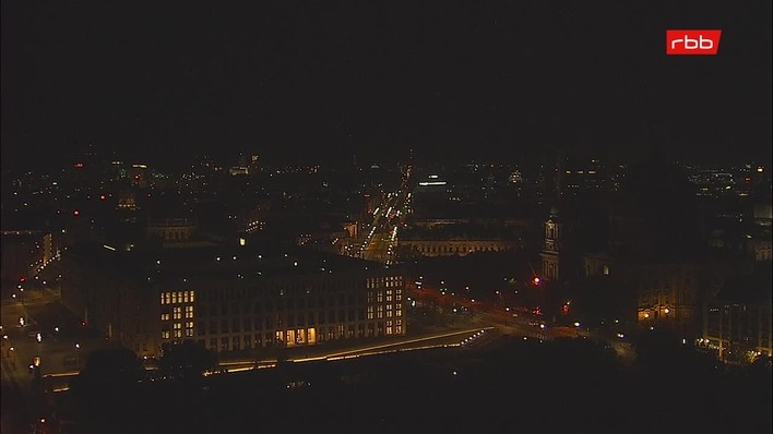 Archiv Foto Webcam Berlin: Rotes Rathaus und Berliner Dom