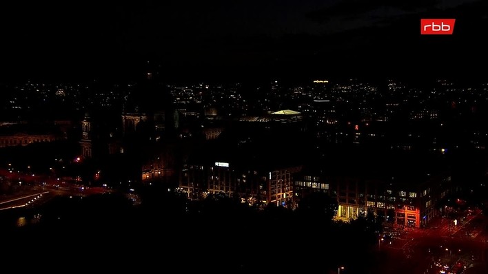Archived image Webcam View from Rotes Rathaus, Berlin