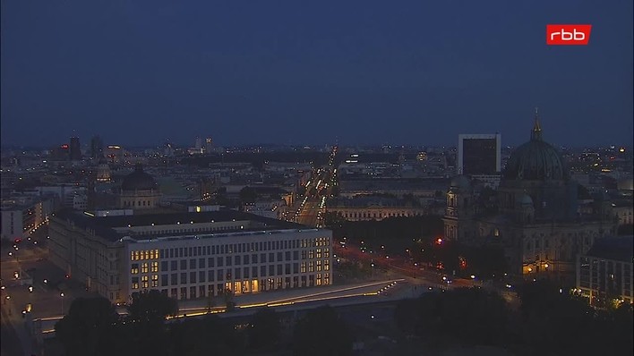 Archived image Webcam View from Rotes Rathaus, Berlin