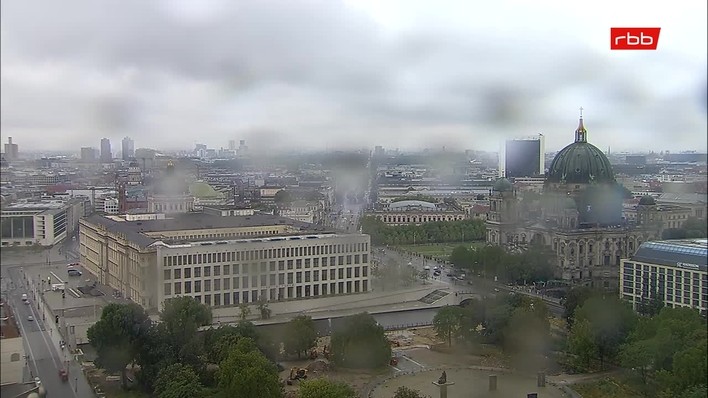 Archived image Webcam View from Rotes Rathaus, Berlin