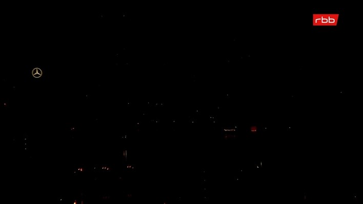 Archiv Foto Webcam Berlin: Rotes Rathaus und Berliner Dom