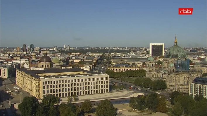 Archived image Webcam View from Rotes Rathaus, Berlin