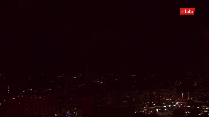 Archiv Foto Webcam Berlin: Rotes Rathaus und Berliner Dom