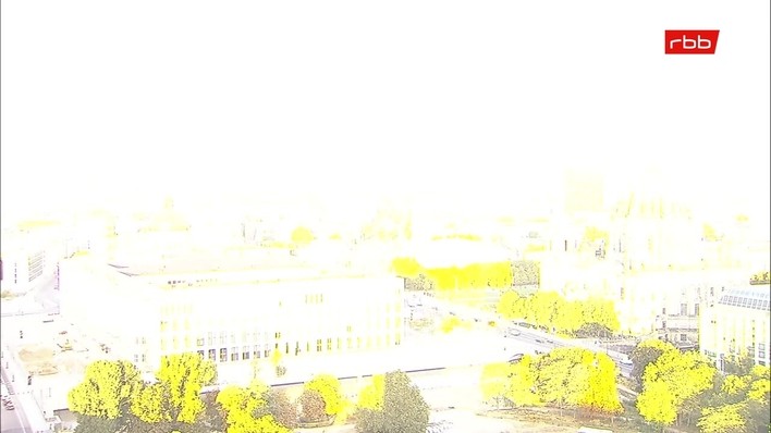 Archiv Foto Webcam Berlin: Rotes Rathaus und Berliner Dom