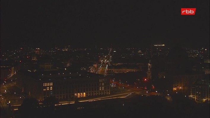 Archiv Foto Webcam Berlin: Rotes Rathaus und Berliner Dom