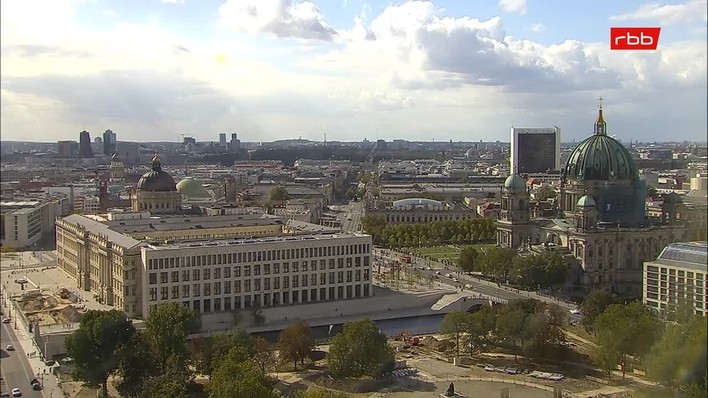 Archived image Webcam View from Rotes Rathaus, Berlin