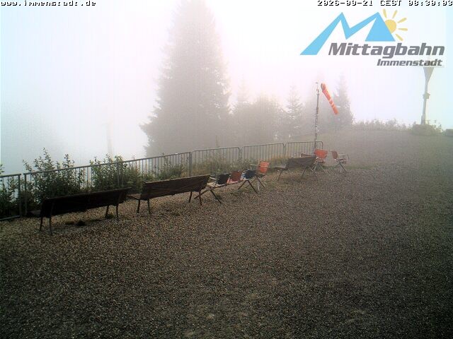 Archived image Webcam Mountain Mittagberg (View towards Valley Iller)