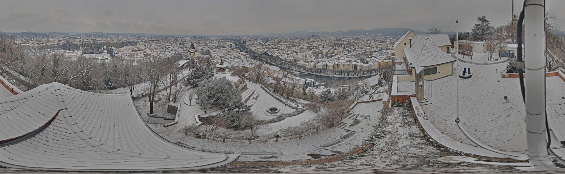 Archiv Foto Webcam Graz: Panorama vom Schlossberg