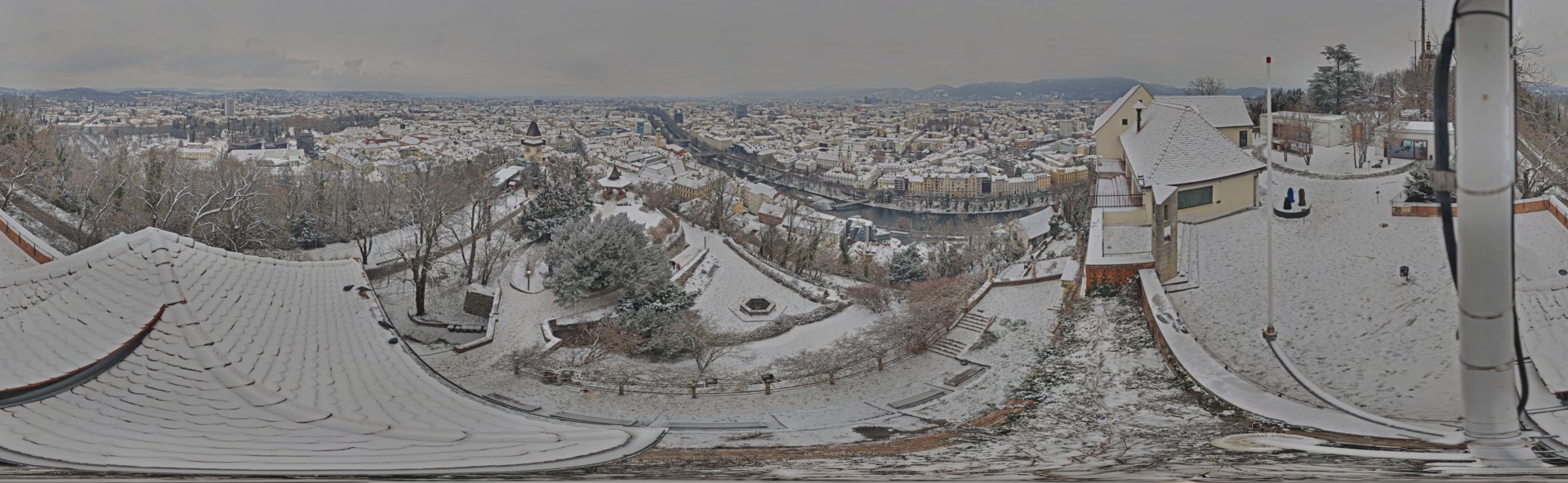 Archiv Foto Webcam Graz: Panorama vom Schlossberg