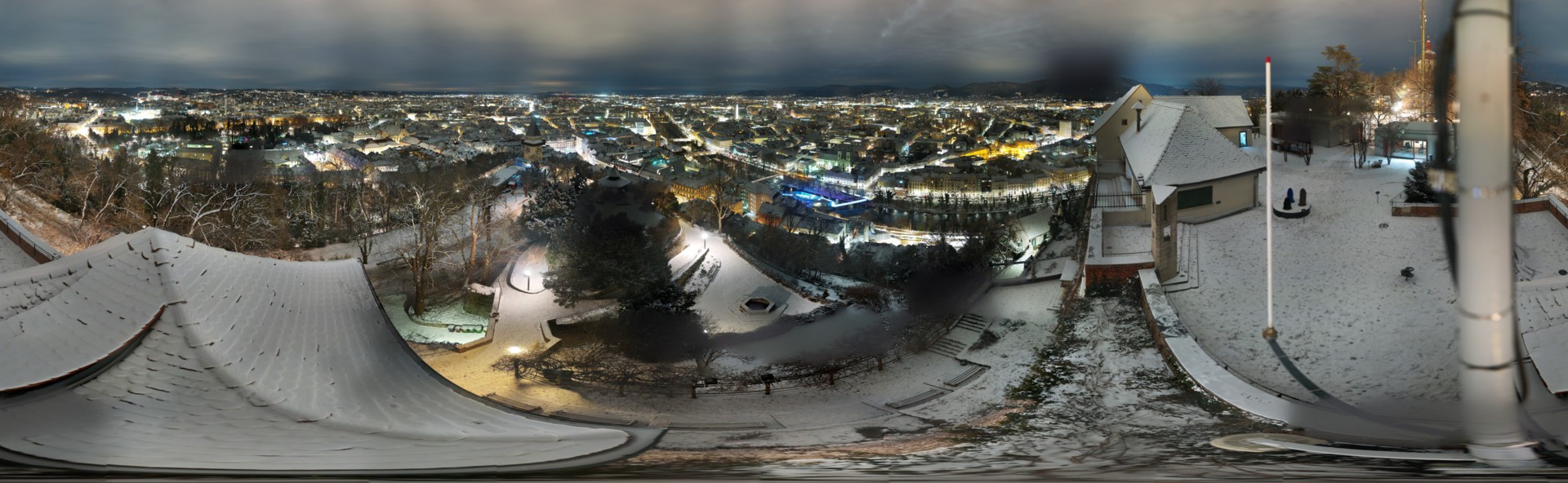 Archiv Foto Webcam Graz: Panorama vom Schlossberg