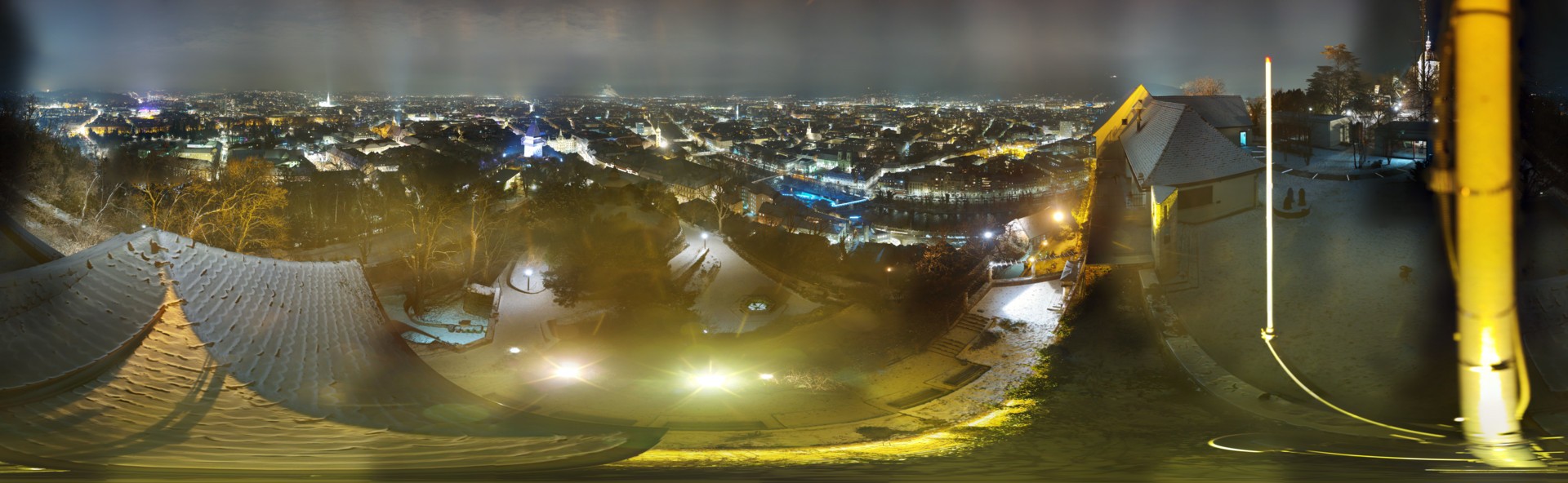 Archiv Foto Webcam Graz: Panorama vom Schlossberg