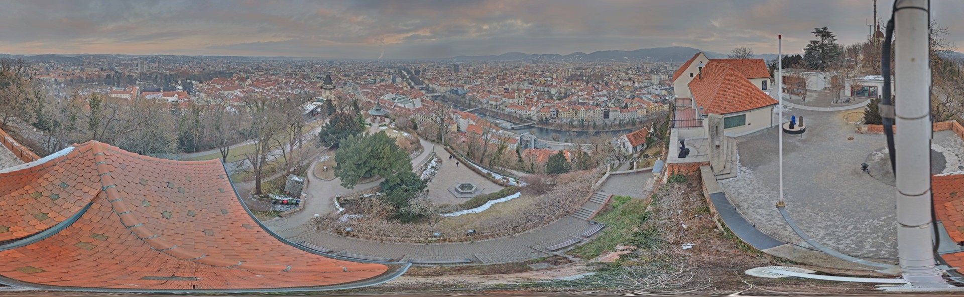 Archiv Foto Webcam Graz: Panorama vom Schlossberg