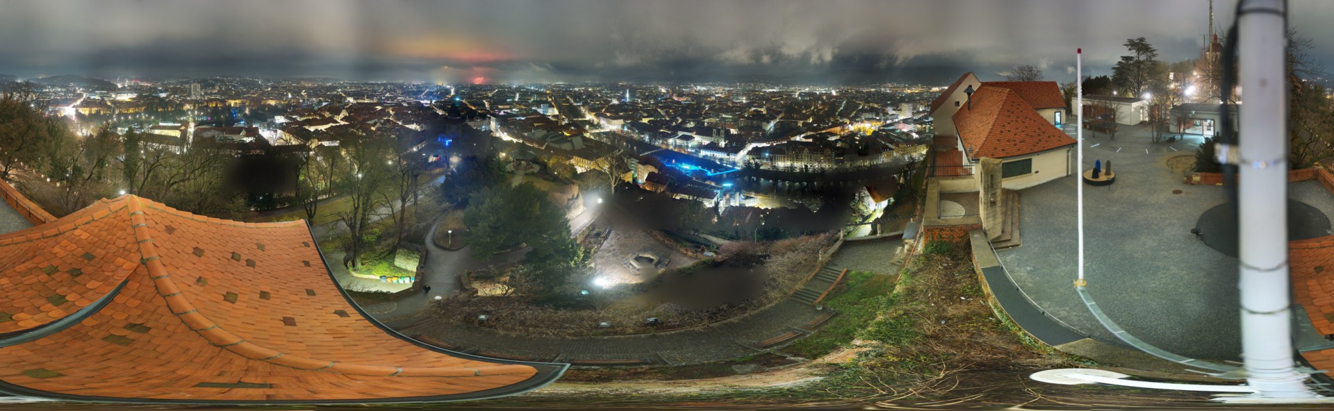 Archiv Foto Webcam Graz: Panorama vom Schlossberg