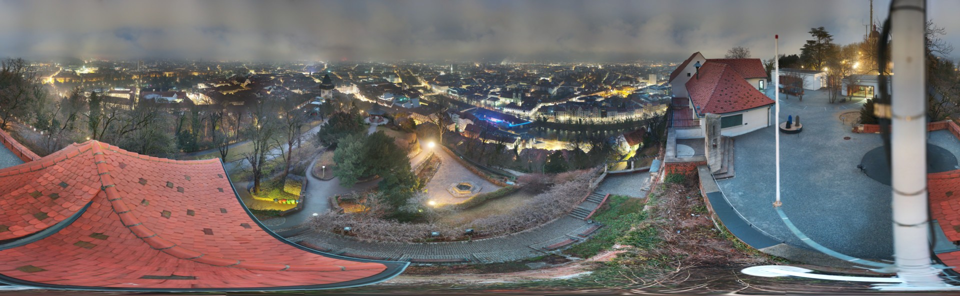 Archiv Foto Webcam Graz: Panorama vom Schlossberg