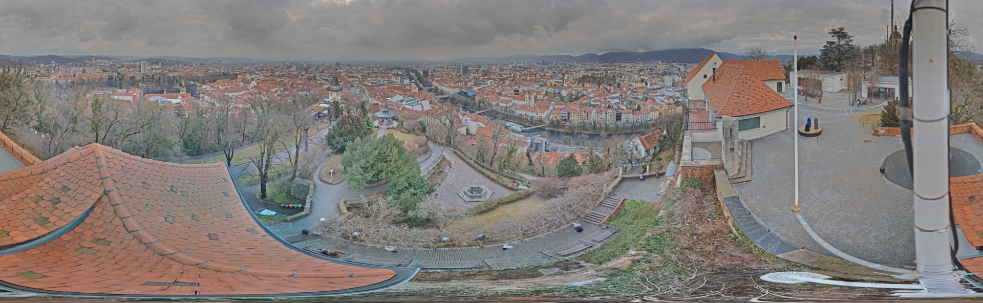Archiv Foto Webcam Graz: Panorama vom Schlossberg