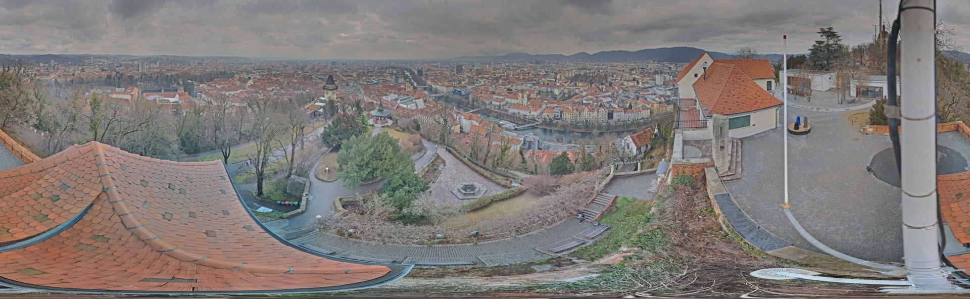 Archiv Foto Webcam Graz: Panorama vom Schlossberg