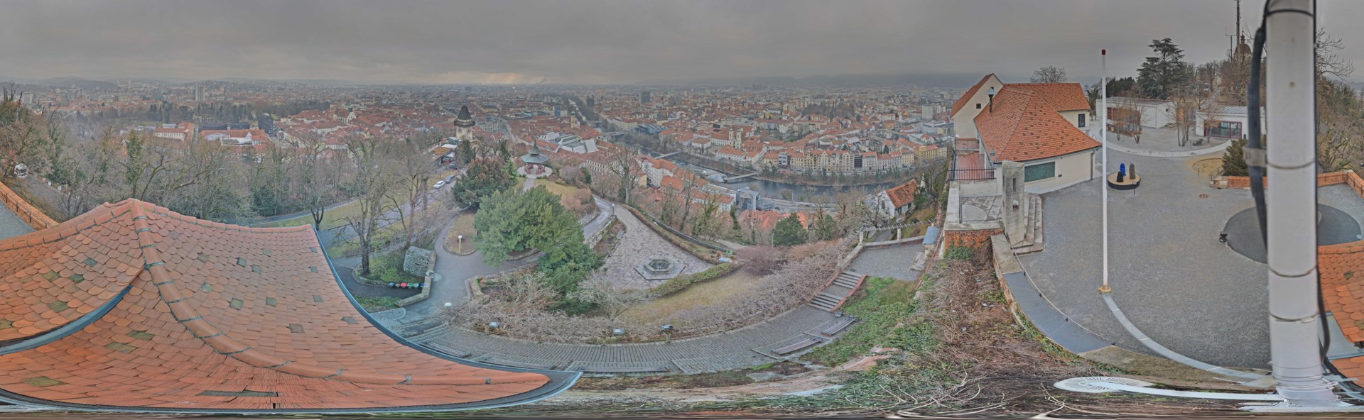 Archiv Foto Webcam Graz: Panorama vom Schlossberg
