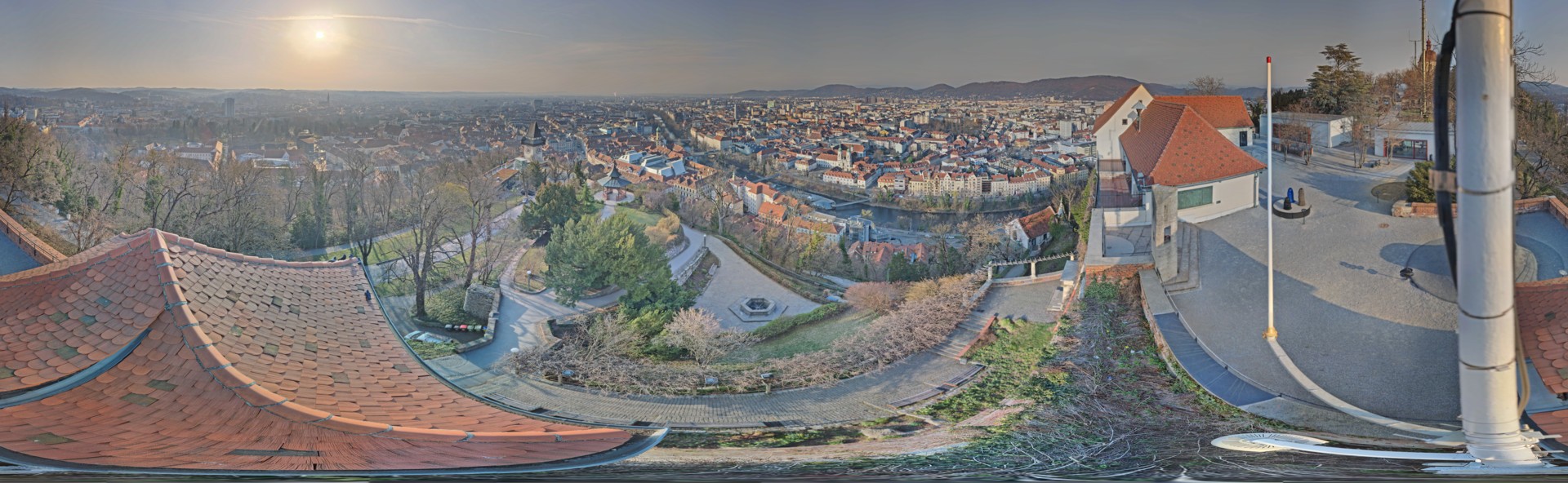 Archiv Foto Webcam Graz: Panorama vom Schlossberg