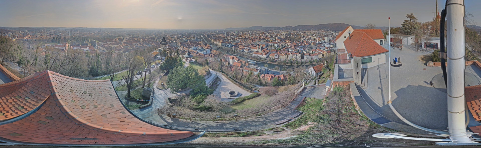 Archiv Foto Webcam Graz: Panorama vom Schlossberg