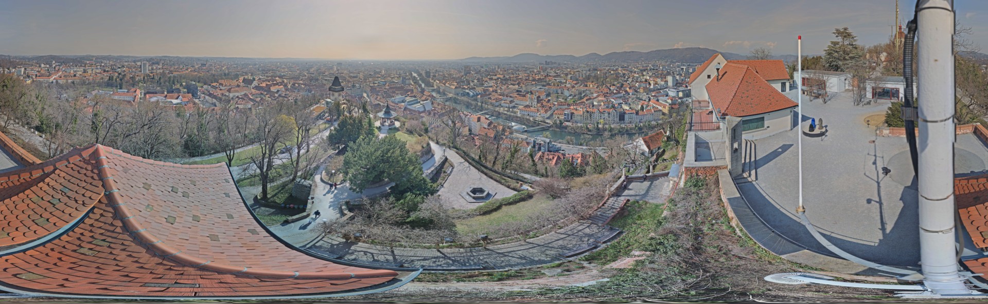 Archiv Foto Webcam Graz: Panorama vom Schlossberg