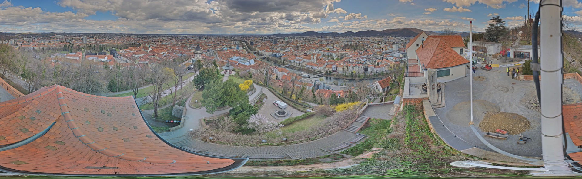 Archiv Foto Webcam Graz: Panorama vom Schlossberg