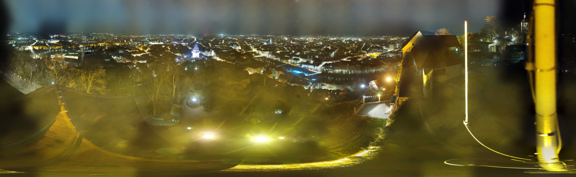 Archiv Foto Webcam Graz: Panorama vom Schlossberg