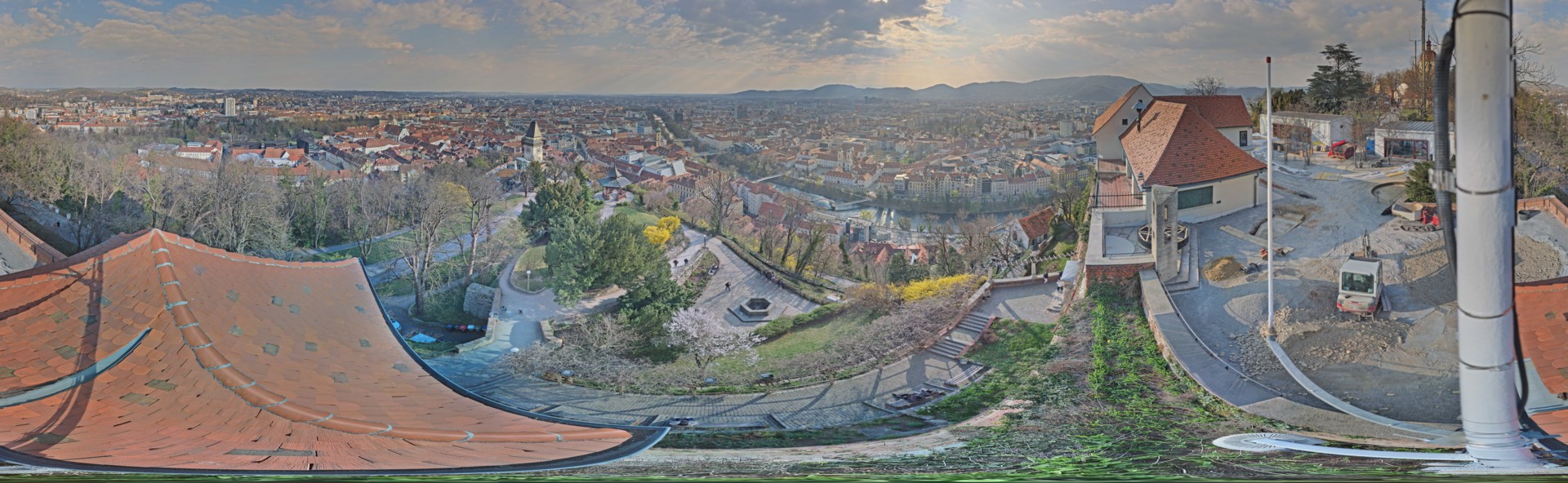 Archiv Foto Webcam Graz: Panorama vom Schlossberg